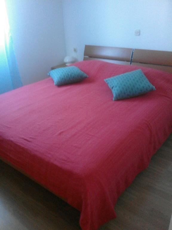 Apartments Jerica Bol Bagian luar foto
